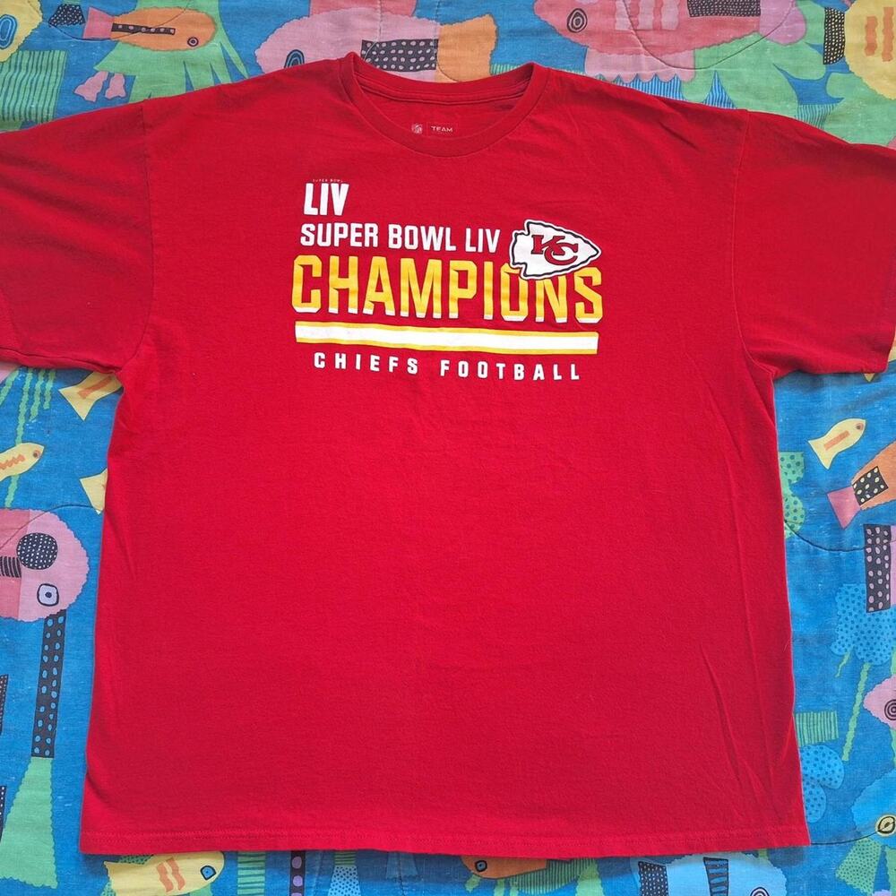 Kansas City Chiefs Super Bowl LIV Champions Red Graphic T Shirt Men's XL